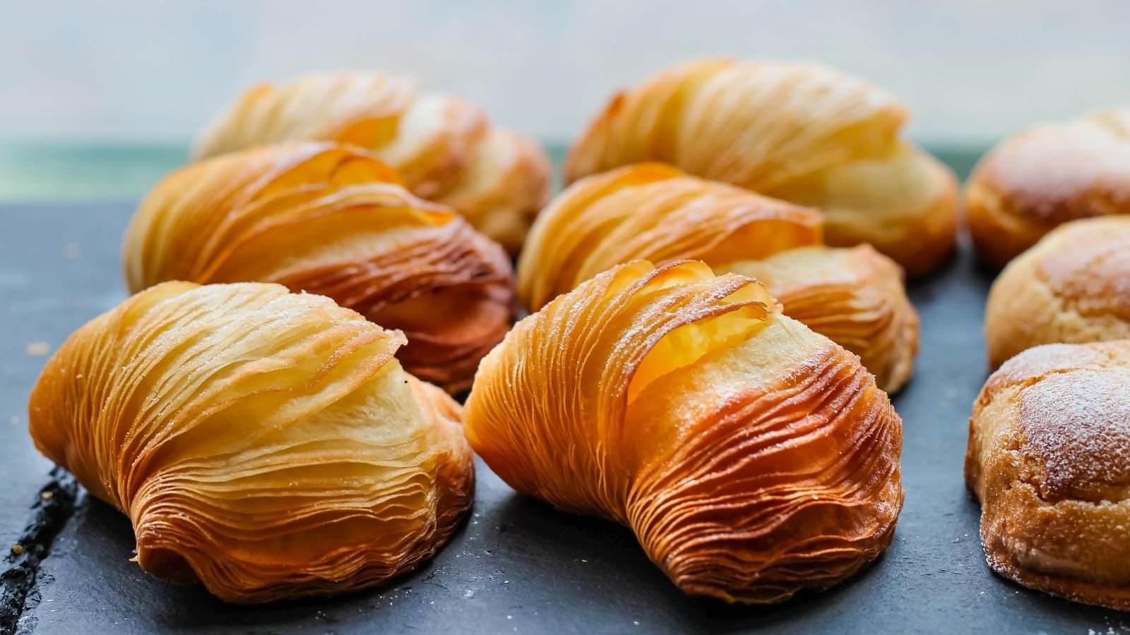 crispy sfogliatelle in typical Neapolitan pastry