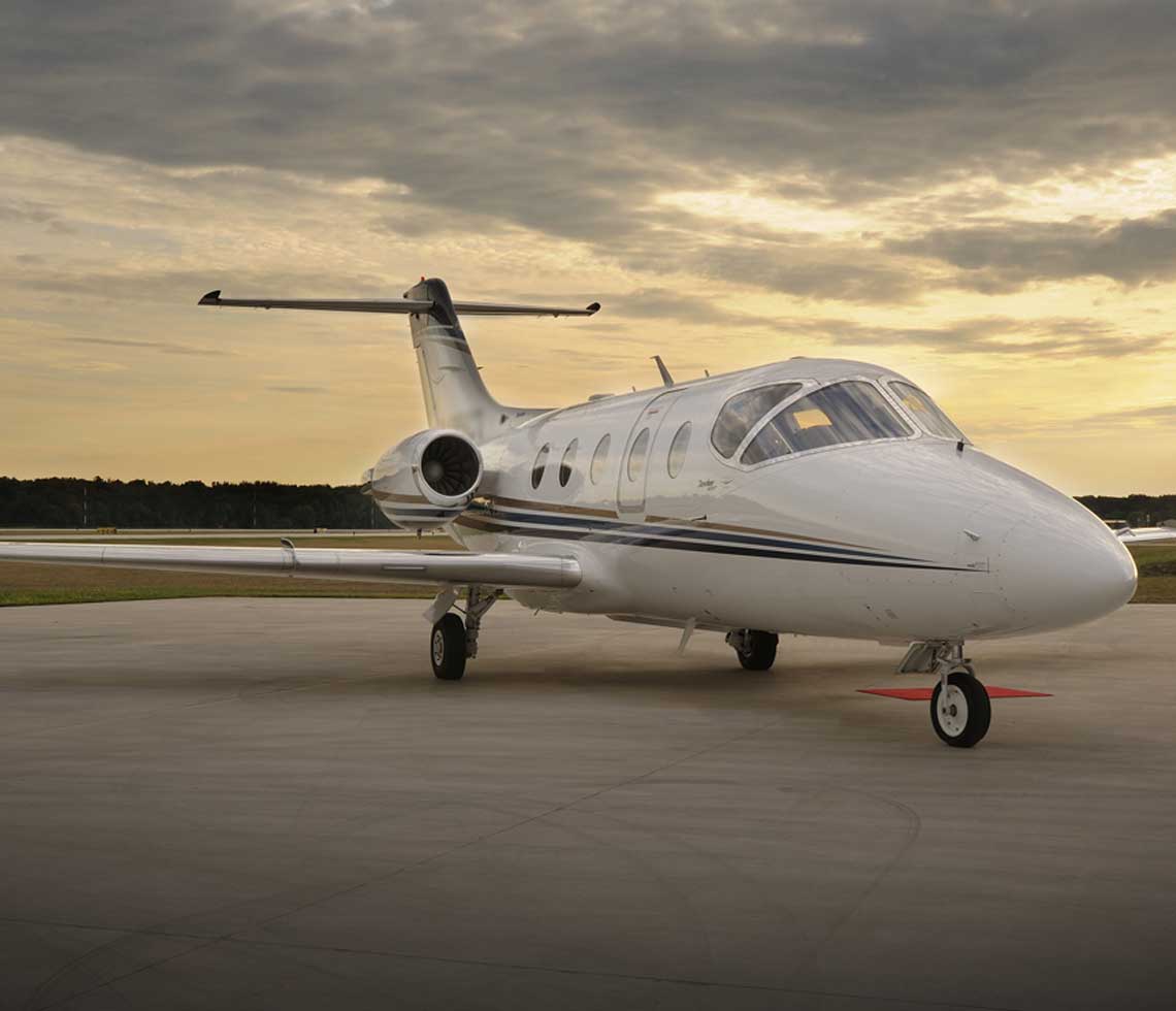 Hawker 400XP Private Jet Aircraft Guide